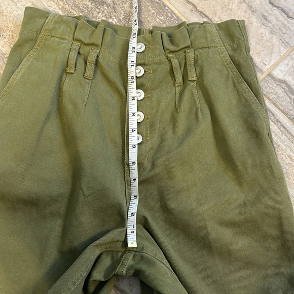 Free People Cindy Utility Short in Sage Size 2 **no belt** - Picture 8 of 11